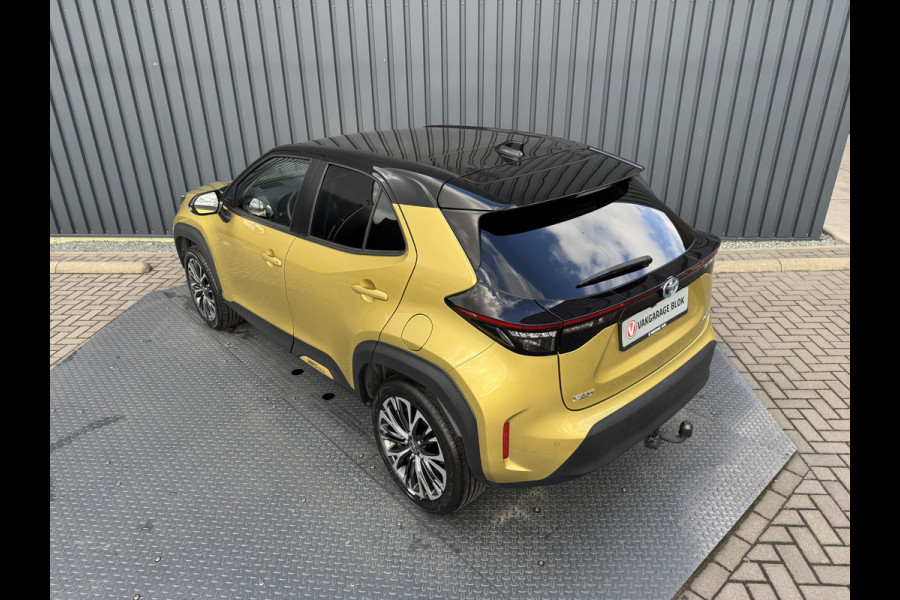 Toyota Yaris Cross 1.5 Hybrid Executive / Bi tone | Pano dak | Trekhaak | JBL | BSM | Rijklaar!!! Toyota Yaris Cross 1.5 Hybrid Executive / Bi tone | Pano dak | Trekhaak | JBL | BSM | Rijklaar!!!