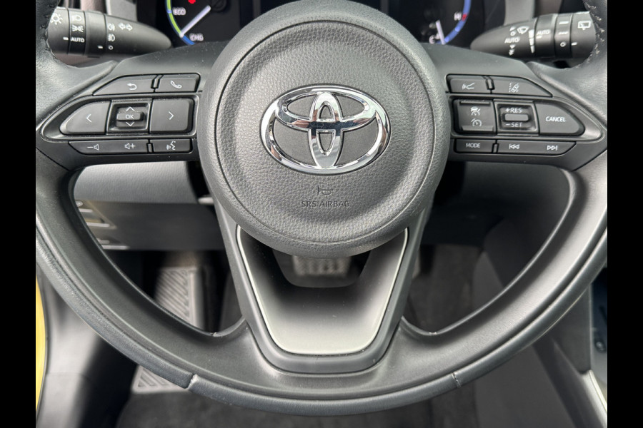 Toyota Yaris Cross 1.5 Hybrid Executive / Bi tone | Pano dak | Trekhaak | JBL | BSM | Rijklaar!!! Toyota Yaris Cross 1.5 Hybrid Executive / Bi tone | Pano dak | Trekhaak | JBL | BSM | Rijklaar!!!
