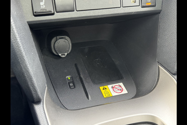 Toyota Yaris Cross 1.5 Hybrid Executive / Bi tone | Pano dak | Trekhaak | JBL | BSM | Rijklaar!!! Toyota Yaris Cross 1.5 Hybrid Executive / Bi tone | Pano dak | Trekhaak | JBL | BSM | Rijklaar!!!