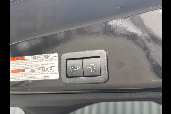 Toyota Yaris Cross 1.5 Hybrid Executive / Bi tone | Pano dak | Trekhaak | JBL | BSM | Rijklaar!!! Toyota Yaris Cross 1.5 Hybrid Executive / Bi tone | Pano dak | Trekhaak | JBL | BSM | Rijklaar!!!