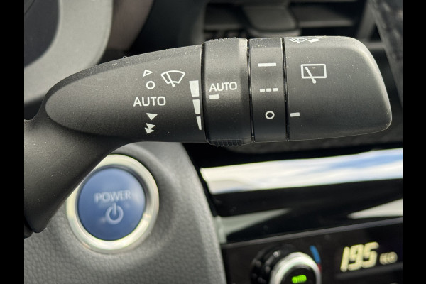 Toyota Yaris Cross 1.5 Hybrid Executive / Bi tone | Pano dak | Trekhaak | JBL | BSM | Rijklaar!!! Toyota Yaris Cross 1.5 Hybrid Executive / Bi tone | Pano dak | Trekhaak | JBL | BSM | Rijklaar!!!