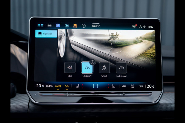 Volkswagen Golf 1.5 eTSI 50 Edition | Panodak | Stoelgeheugen | Head up | Trekhaak Elk. Wegkl. | Harman/ Kardon | Prijs Rijklaar!!