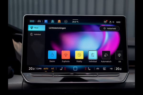 Volkswagen Golf 1.5 eTSI 50 Edition | Panodak | Stoelgeheugen | Head up | Trekhaak Elk. Wegkl. | Harman/ Kardon | Prijs Rijklaar!!