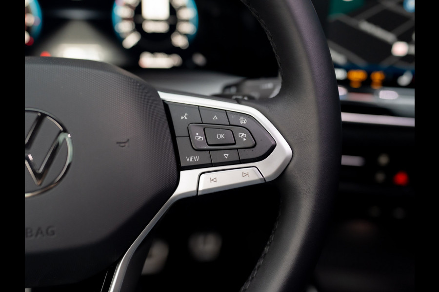 Volkswagen Golf 1.5 eTSI 50 Edition | Panodak | Stoelgeheugen | Head up | Trekhaak Elk. Wegkl. | Harman/ Kardon | Prijs Rijklaar!!