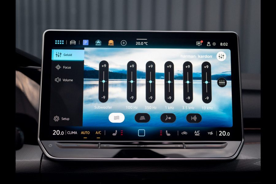 Volkswagen Golf 1.5 eTSI 50 Edition | Panodak | Stoelgeheugen | Head up | Trekhaak Elk. Wegkl. | Harman/ Kardon | Prijs Rijklaar!!