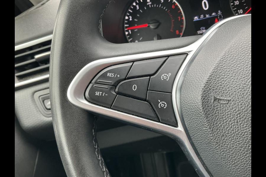 Renault Clio 1.0 TCe 90 Equilibre 1Eig Carplay Cruise DAB 5-Deurs Airco NL-Auto! Renault Clio 1.0 TCe 90 Equilibre 1Eig Carplay Cruise DAB 5-Deurs Airco NL-Auto!