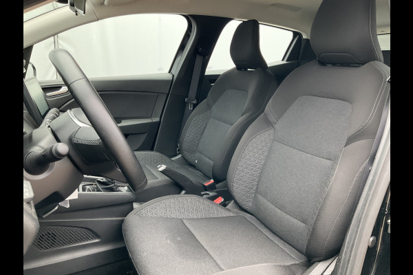 Renault Clio 1.0 TCe 90 Equilibre 1Eig Carplay Cruise DAB 5-Deurs Airco NL-Auto! Renault Clio 1.0 TCe 90 Equilibre 1Eig Carplay Cruise DAB 5-Deurs Airco NL-Auto!