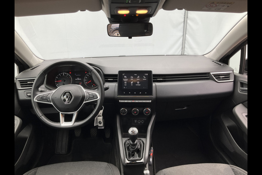 Renault Clio 1.0 TCe 90 Equilibre 1Eig Carplay Cruise DAB 5-Deurs Airco NL-Auto! Renault Clio 1.0 TCe 90 Equilibre 1Eig Carplay Cruise DAB 5-Deurs Airco NL-Auto!