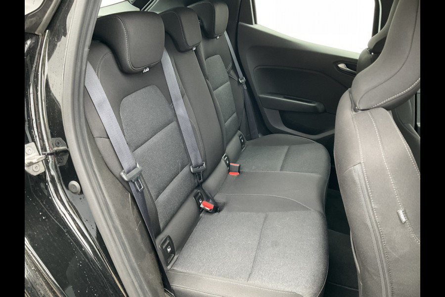 Renault Clio 1.0 TCe 90 Equilibre 1Eig Carplay Cruise DAB 5-Deurs Airco NL-Auto! Renault Clio 1.0 TCe 90 Equilibre 1Eig Carplay Cruise DAB 5-Deurs Airco NL-Auto!