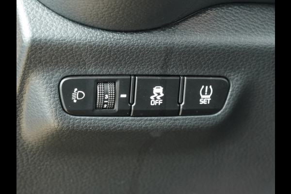 Kia Picanto 1.0 DPi DynamicLine - Cruise Control - Apple/Android Carplay - DAB - Lichtmetalen Velgen 14" - Airco - Fabrieksgarantie Tot 2031 Kia Picanto 1.0 DPi DynamicLine - Cruise Control - Apple/Android Carplay - DAB - Lichtmetalen Velgen 14" - Airco - Fabrieksgarantie Tot 2031
