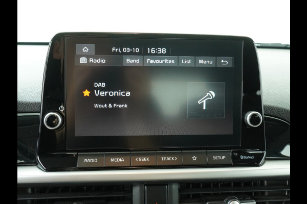 Kia Picanto 1.0 DPi DynamicLine - Cruise Control - Apple/Android Carplay - DAB - Lichtmetalen Velgen 14" - Airco - Fabrieksgarantie Tot 2031 Kia Picanto 1.0 DPi DynamicLine - Cruise Control - Apple/Android Carplay - DAB - Lichtmetalen Velgen 14" - Airco - Fabrieksgarantie Tot 2031
