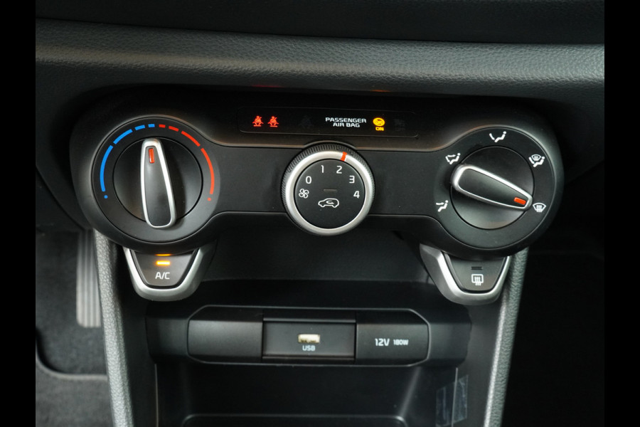 Kia Picanto 1.0 DPi DynamicLine - Cruise Control - Apple/Android Carplay - DAB - Lichtmetalen Velgen 14" - Airco - Fabrieksgarantie Tot 2031 Kia Picanto 1.0 DPi DynamicLine - Cruise Control - Apple/Android Carplay - DAB - Lichtmetalen Velgen 14" - Airco - Fabrieksgarantie Tot 2031