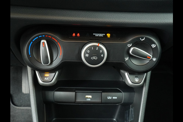 Kia Picanto 1.0 DPi DynamicLine - Cruise Control - Apple/Android Carplay - DAB - Lichtmetalen Velgen 14" - Airco - Fabrieksgarantie Tot 2031 Kia Picanto 1.0 DPi DynamicLine - Cruise Control - Apple/Android Carplay - DAB - Lichtmetalen Velgen 14" - Airco - Fabrieksgarantie Tot 2031