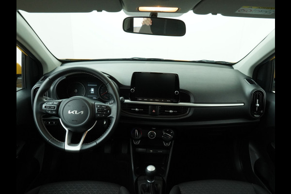 Kia Picanto 1.0 DPi DynamicLine - Cruise Control - Apple/Android Carplay - DAB - Lichtmetalen Velgen 14" - Airco - Fabrieksgarantie Tot 2031 Kia Picanto 1.0 DPi DynamicLine - Cruise Control - Apple/Android Carplay - DAB - Lichtmetalen Velgen 14" - Airco - Fabrieksgarantie Tot 2031