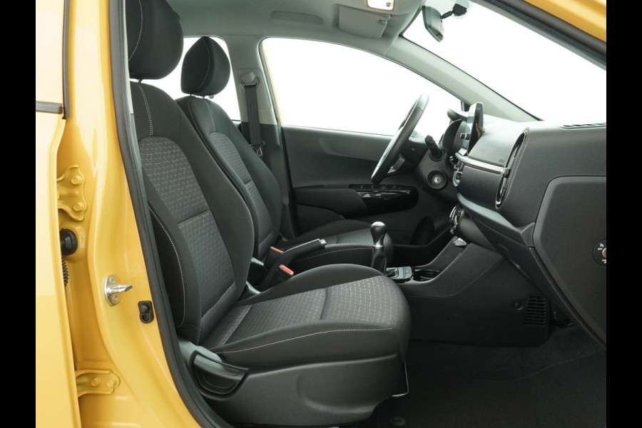 Kia Picanto 1.0 DPi DynamicLine - Cruise Control - Apple/Android Carplay - DAB - Lichtmetalen Velgen 14" - Airco - Fabrieksgarantie Tot 2031 Kia Picanto 1.0 DPi DynamicLine - Cruise Control - Apple/Android Carplay - DAB - Lichtmetalen Velgen 14" - Airco - Fabrieksgarantie Tot 2031