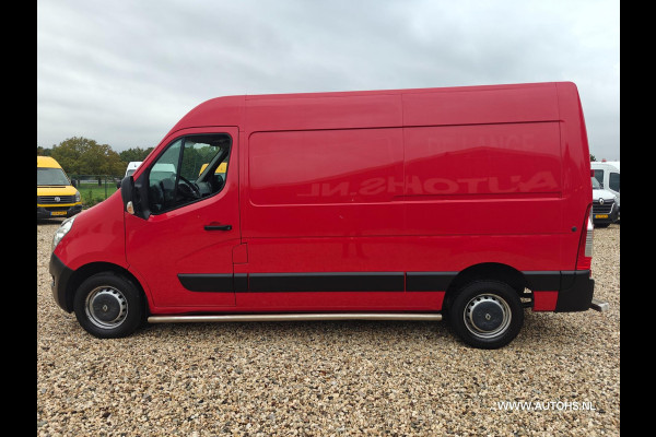 Renault Master T35 2.3 dCi L2H2 , Euro 6 , 130 PK , lage km , nette bus