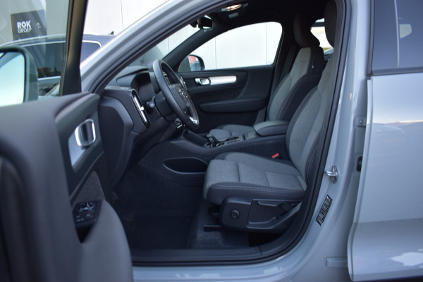 Volvo XC40 B4 211PK Automaat Core ACC | Trekhaak | Blis | All season | Camera | Stoelverwarming | Stuurverwarming Volvo XC40 B4 211PK Automaat Core ACC | Trekhaak | Blis | All season | Camera | Stoelverwarming | Stuurverwarming