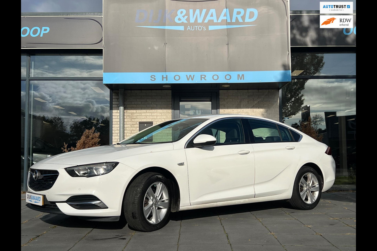 Opel Insignia Grand Sport 1.5 Turbo Business Executive | CRUISE CONTROL | AIRCO | NAP Opel Insignia Grand Sport 1.5 Turbo Business Executive | CRUISE CONTROL | AIRCO | NAP