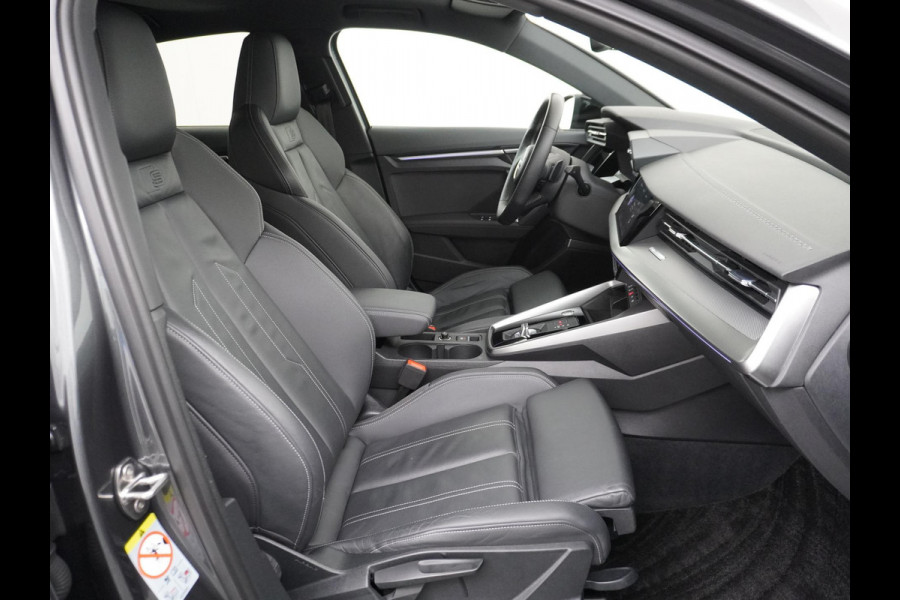 Audi A3 Limousine 35 TFSI S edition S line in- exterieur+ sportonderstel | VIRTUAL DASH | PANORAMADAK | LEDER+ STOELVERWARMING | CAMERA | AMBILIGHT | RIJKLAARPRIJS INCL. 12MND BOVAG Audi A3 Limousine 35 TFSI S edition S line in- exterieur+ sportonderstel | VIRTUAL DASH | PANORAMADAK | LEDER+ STOELVERWARMING | CAMERA | AMBILIGHT | RIJKLAARPRIJS INCL. 12MND BOVAG