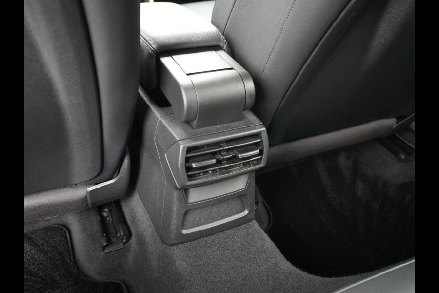 Audi A3 Limousine 35 TFSI S edition S line in- exterieur+ sportonderstel | VIRTUAL DASH | PANORAMADAK | LEDER+ STOELVERWARMING | CAMERA | AMBILIGHT | RIJKLAARPRIJS INCL. 12MND BOVAG Audi A3 Limousine 35 TFSI S edition S line in- exterieur+ sportonderstel | VIRTUAL DASH | PANORAMADAK | LEDER+ STOELVERWARMING | CAMERA | AMBILIGHT | RIJKLAARPRIJS INCL. 12MND BOVAG