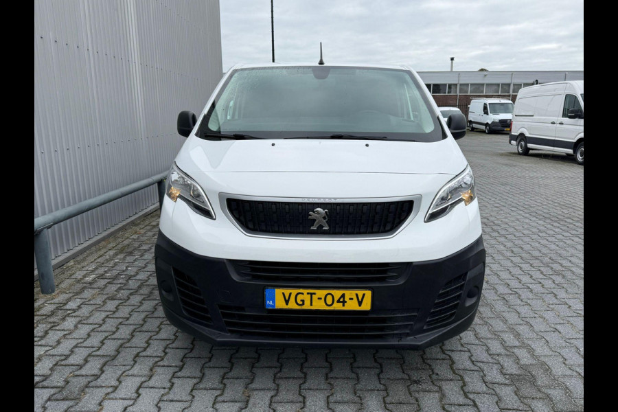Peugeot Expert 1.5 BlueHDI 100 Premium*A/C*3PERS*HAAK*CRUISE* Peugeot Expert 1.5 BlueHDI 100 Premium*A/C*3PERS*HAAK*CRUISE*