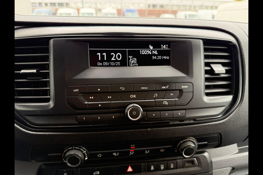 Peugeot Expert 1.5 BlueHDI 100 Premium*A/C*3PERS*HAAK*CRUISE* Peugeot Expert 1.5 BlueHDI 100 Premium*A/C*3PERS*HAAK*CRUISE*