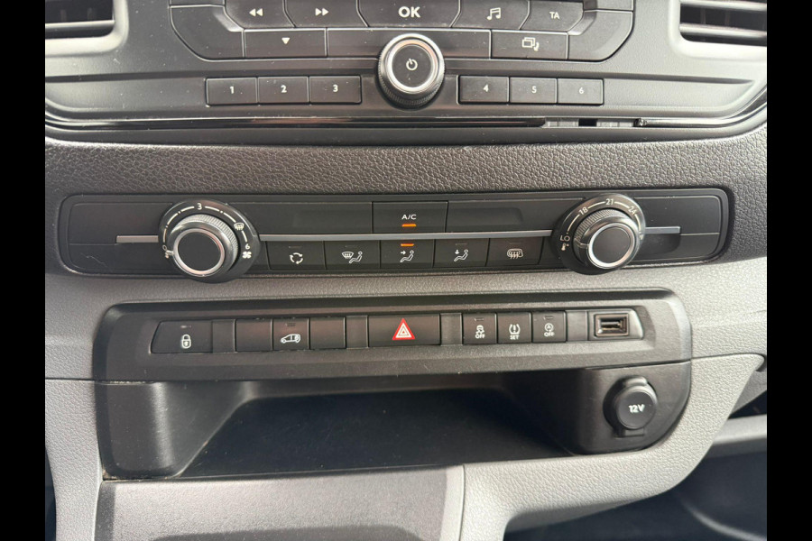 Peugeot Expert 1.5 BlueHDI 100 Premium*A/C*3PERS*HAAK*CRUISE* Peugeot Expert 1.5 BlueHDI 100 Premium*A/C*3PERS*HAAK*CRUISE*