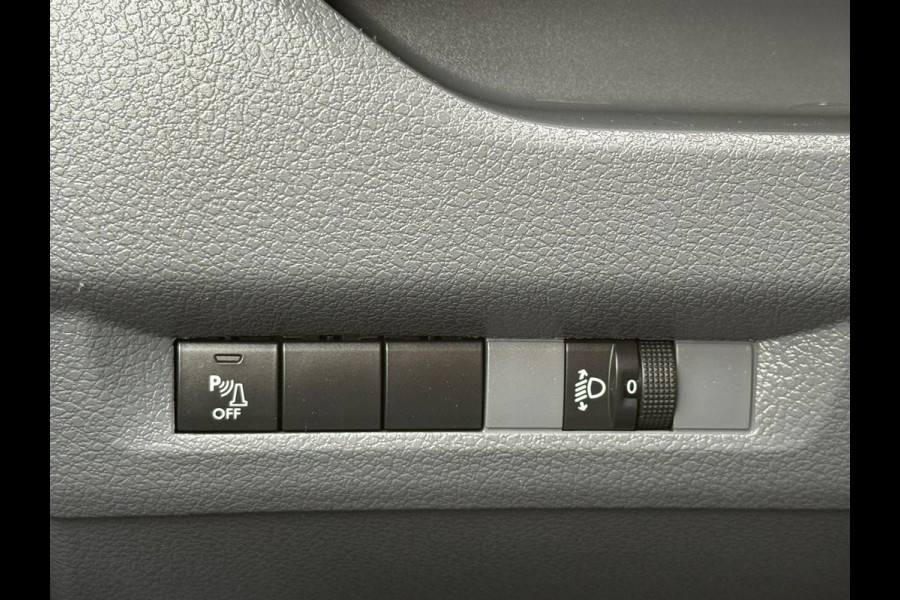 Peugeot Expert 1.5 BlueHDI 100 Premium*A/C*3PERS*HAAK*CRUISE* Peugeot Expert 1.5 BlueHDI 100 Premium*A/C*3PERS*HAAK*CRUISE*