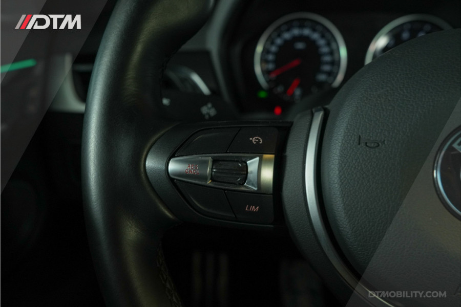 BMW X2 xDrive25e High Ex. | FACELIFT | Panoramadak | HuD | H/K