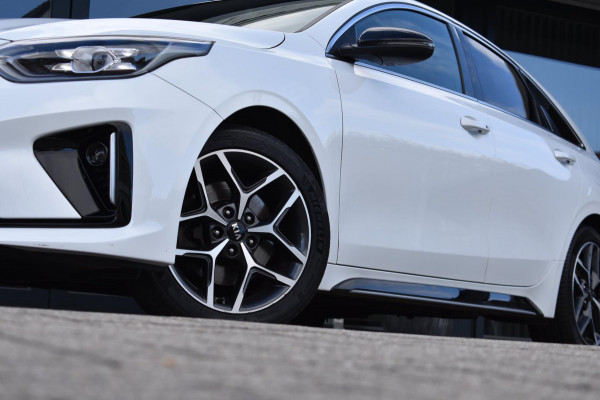 Kia ProCeed 1.4 T-GDI GT-Line | APPLE CARPLAY | ANDROID AUTO | STOEL + STUURVERWARMING | CAMERA | NAP