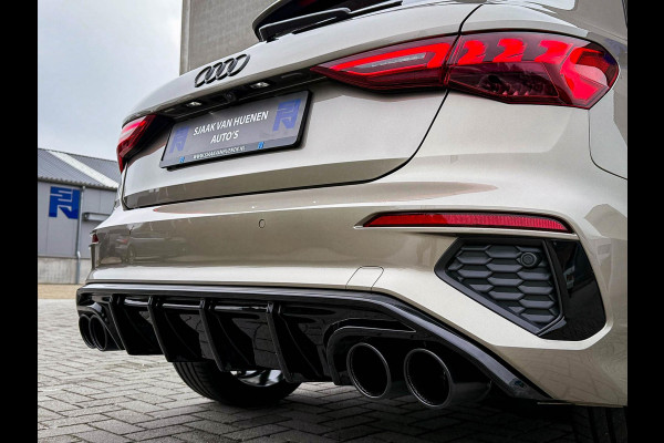 Audi A3 Sportback 45TFSI e PHEV S Edition S line Competition 245pk S-Tronic! 1e|Panoramadak|Virtual Cockpit|Supersport Kuipstoelen