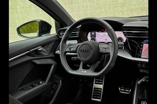 Audi A3 Sportback 45TFSI e PHEV S Edition S line Competition 245pk S-Tronic! 1e|Panoramadak|Virtual Cockpit|Supersport Kuipstoelen