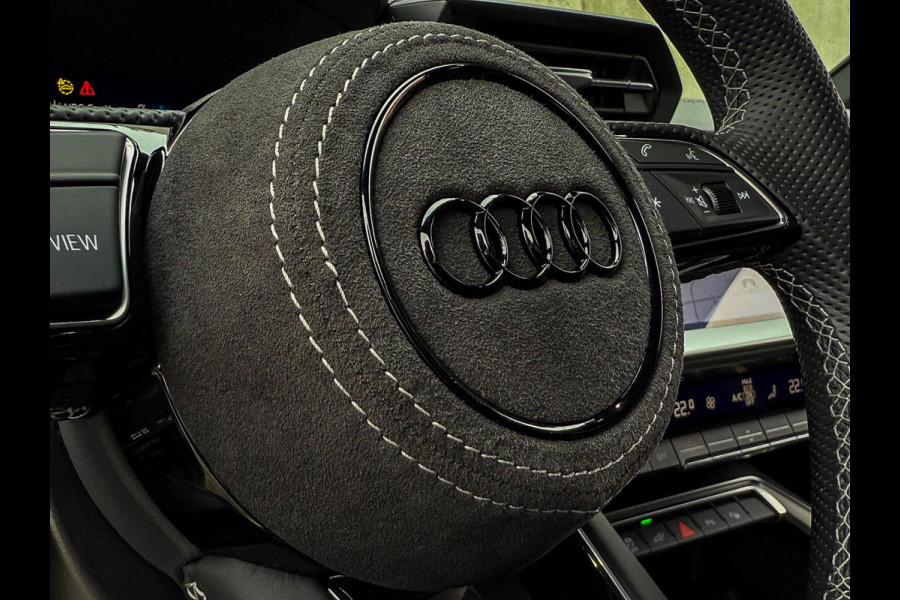 Audi A3 Sportback 45TFSI e PHEV S Edition S line Competition 245pk S-Tronic! 1e|Panoramadak|Virtual Cockpit|Supersport Kuipstoelen