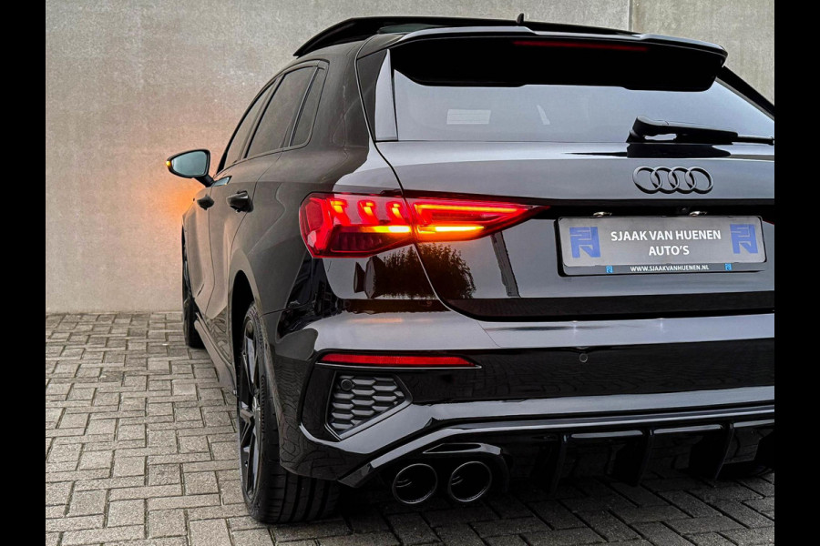 Audi A3 Sportback 40 TFSI e PHEV S Edition S-line 204pk S-Tronic! Panoramadak|Virtual Cockpit|Kuipstoelen|LED Matrix|Camera|Black Audi A3 Sportback 40 TFSI e PHEV S Edition S-line 204pk S-Tronic! Panoramadak|Virtual Cockpit|Kuipstoelen|LED Matrix|Camera|Black