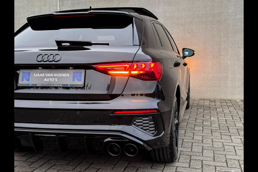 Audi A3 Sportback 40 TFSI e PHEV S Edition S-line 204pk S-Tronic! Panoramadak|Virtual Cockpit|Kuipstoelen|LED Matrix|Camera|Black Audi A3 Sportback 40 TFSI e PHEV S Edition S-line 204pk S-Tronic! Panoramadak|Virtual Cockpit|Kuipstoelen|LED Matrix|Camera|Black