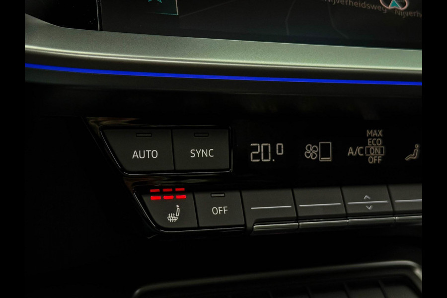 Audi A3 Sportback 40 TFSI e PHEV S Edition S-line 204pk S-Tronic! Panoramadak|Virtual Cockpit|Kuipstoelen|LED Matrix|Camera|Black Audi A3 Sportback 40 TFSI e PHEV S Edition S-line 204pk S-Tronic! Panoramadak|Virtual Cockpit|Kuipstoelen|LED Matrix|Camera|Black