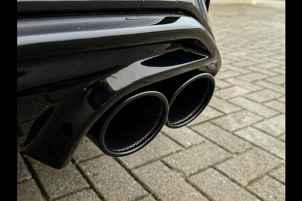 Audi A3 Sportback 40 TFSI e PHEV S Edition S-line 204pk S-Tronic! Panoramadak|Virtual Cockpit|Kuipstoelen|LED Matrix|Camera|Black