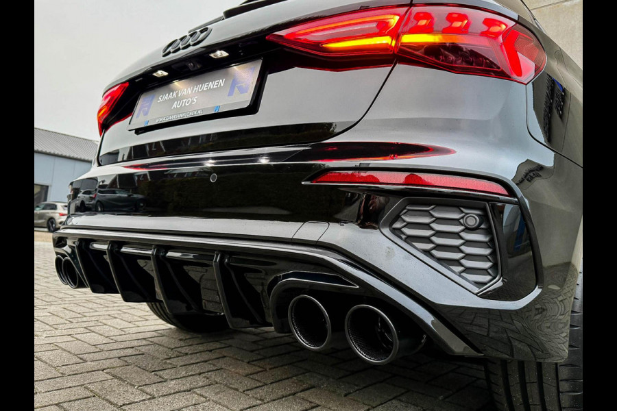 Audi A3 Sportback 40 TFSI e PHEV S Edition S-line 204pk S-Tronic! Panoramadak|Virtual Cockpit|Kuipstoelen|LED Matrix|Camera|Black