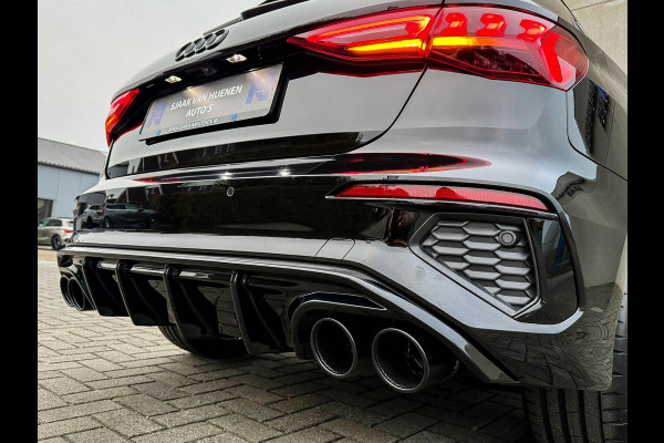 Audi A3 Sportback 40 TFSI e PHEV S Edition S-line 204pk S-Tronic! Panoramadak|Virtual Cockpit|Kuipstoelen|LED Matrix|Camera|Black