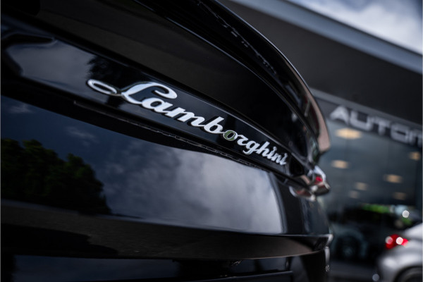 Lamborghini Urus 4.0 V8 (650pk) ** Panodak ** Advanced B&O 3D ** Massage ** 23inch