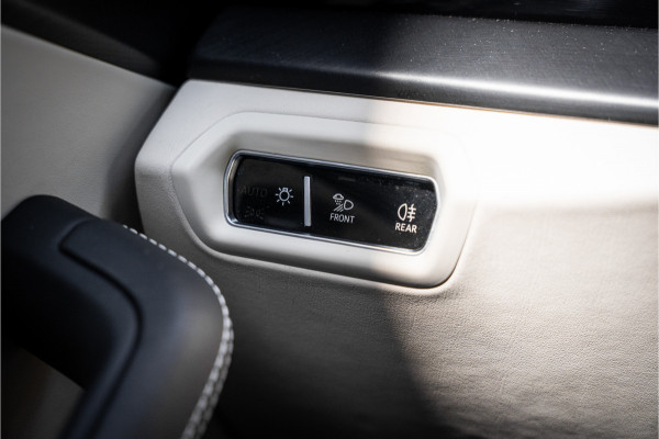 Lamborghini Urus 4.0 V8 (650pk) ** Panodak ** Advanced B&O 3D ** Massage ** 23inch