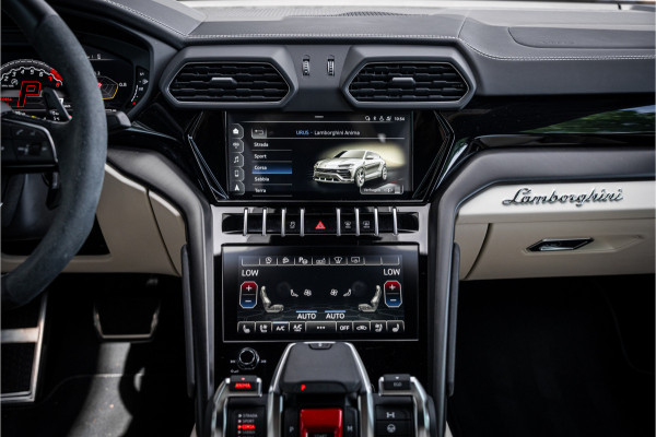 Lamborghini Urus 4.0 V8 (650pk) ** Panodak ** Advanced B&O 3D ** Massage ** 23inch