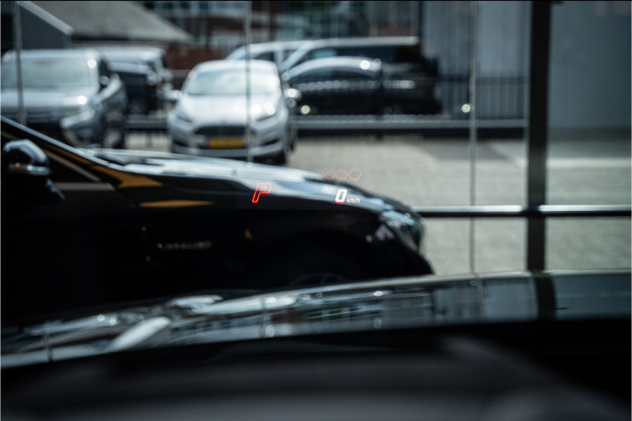 Lamborghini Urus 4.0 V8 (650pk) ** Panodak ** Advanced B&O 3D ** Massage ** 23inch