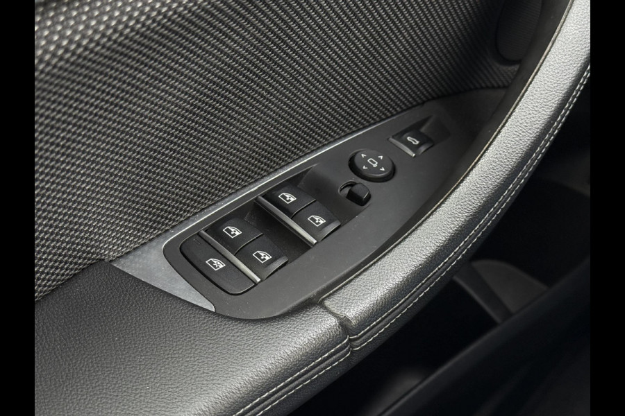 BMW X3 xDrive30e High Executive | Navi | Virtual | 1/2 Leder |