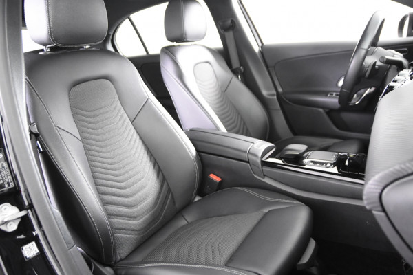 Mercedes-Benz A-Klasse 180 *1ste Eigenaar*Leer*Stoelverwarming*DAB*