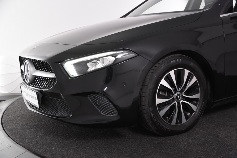 Mercedes-Benz A-Klasse 180 *1ste Eigenaar*Leer*Stoelverwarming*DAB*