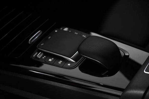 Mercedes-Benz A-Klasse 180 *1ste Eigenaar*Leer*Stoelverwarming*DAB*