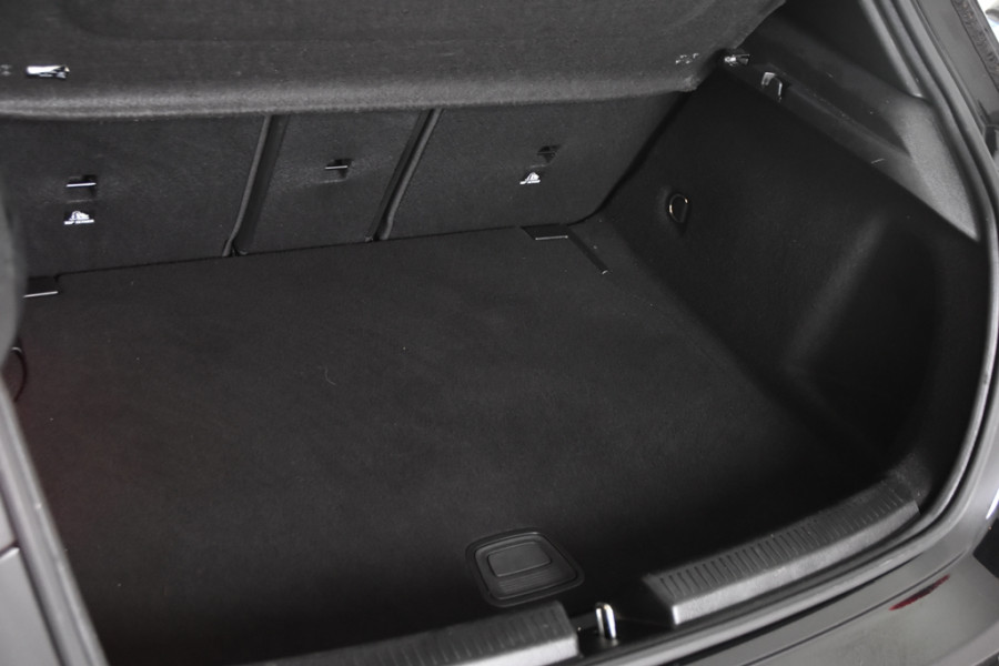 Mercedes-Benz A-Klasse 180 *1ste Eigenaar*Leer*Stoelverwarming*DAB*