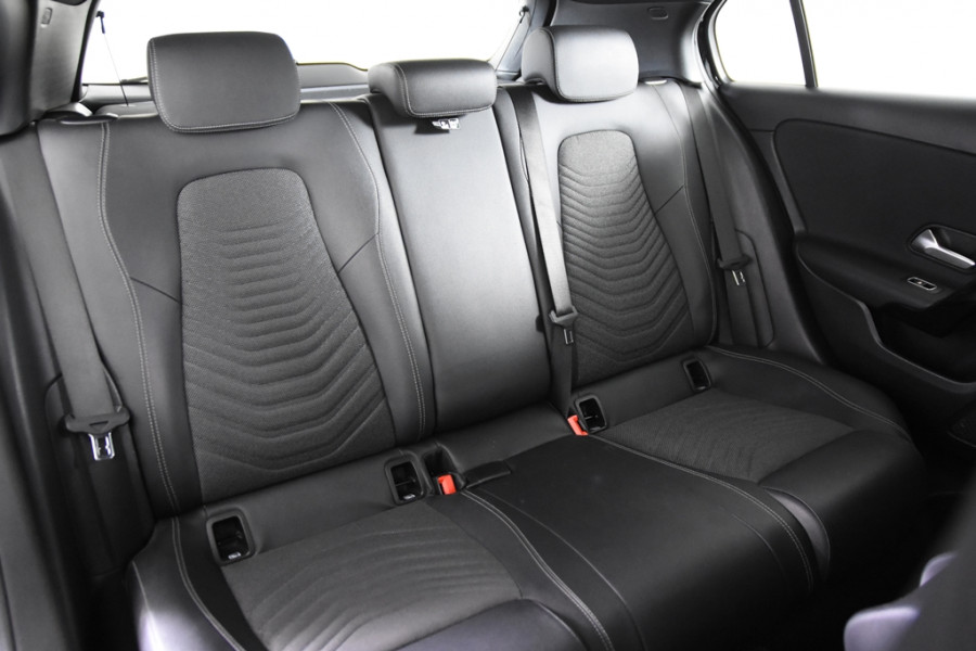 Mercedes-Benz A-Klasse 180 *1ste Eigenaar*Leer*Stoelverwarming*DAB*