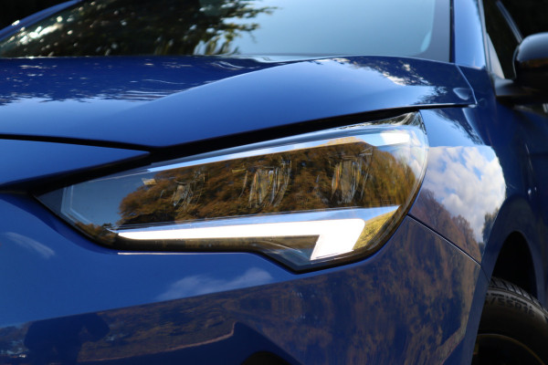 Opel Corsa 1.2 Elegance | 100 PK | Virtual dash | Keyless | Navi | Carplay |